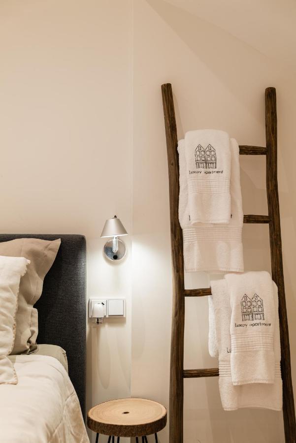 Leidse Square 5 Star Luxury Apartment Amesterdão Exterior foto